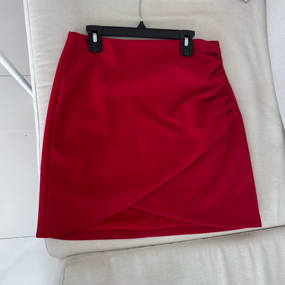 Alice and Olivia Red Women's Skirt